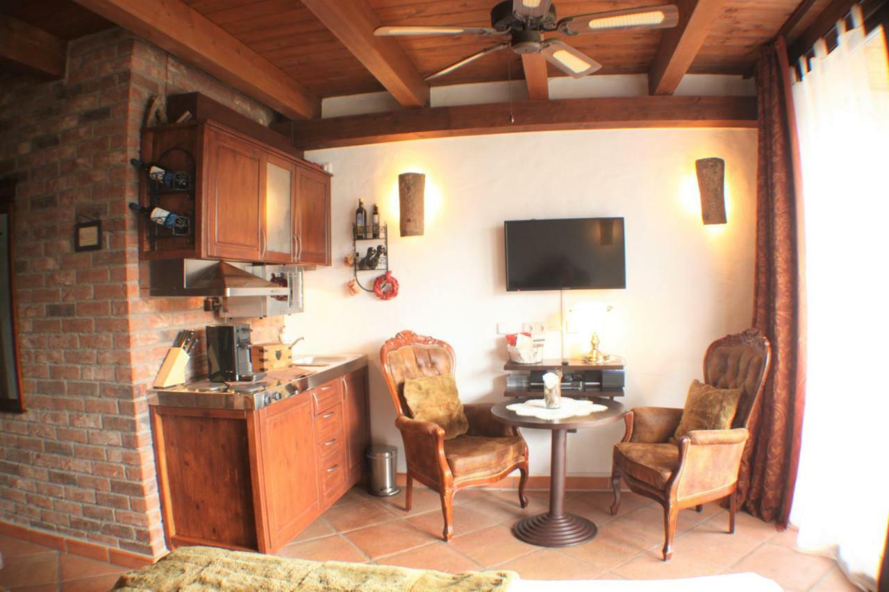 غرنباخ Hazienda Apartmenthotel - Fuer Ein Paar Tage Oder Monatelang المظهر الخارجي الصورة