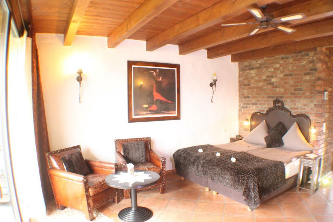 غرنباخ Hazienda Apartmenthotel - Fuer Ein Paar Tage Oder Monatelang المظهر الخارجي الصورة
